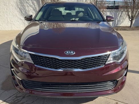 Used 2016 Kia Optima LX w/ LX Convenience Package image 9