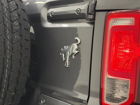 Used 2023 Ford Bronco Big Bend image 9