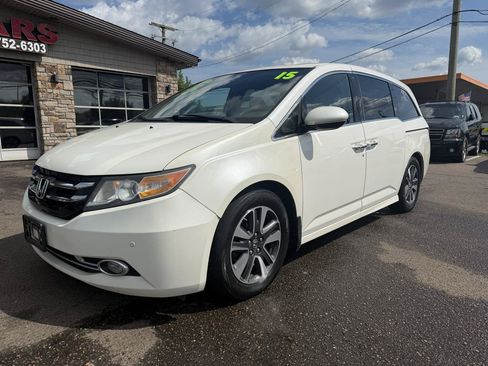 Used 2015 Honda Odyssey Touring Elite image 9