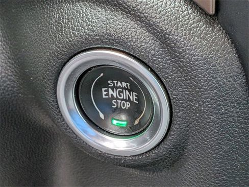 Used 2021 Chevrolet Silverado 1500 High Country w/ Technology Package image 32