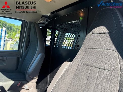 Used 2024 Chevrolet Express 2500 w/ Driver Convenience Package RWD image 30