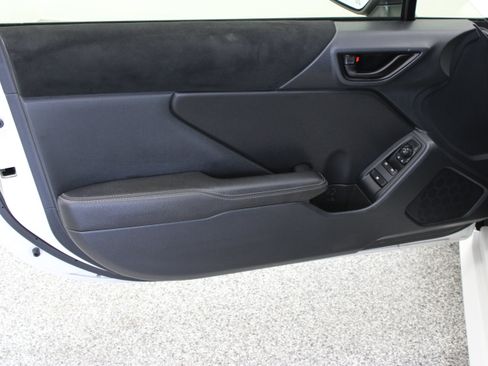 Used 2025 Toyota GR86 Premium RWD image 12