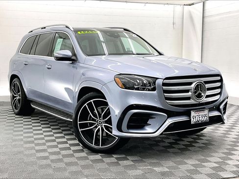 Used 2026 Mercedes-Benz GLS 450 4MATIC image 34