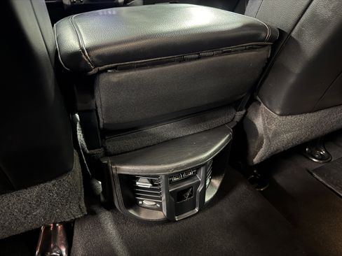 Used 2021 RAM 3500 Laramie image 31