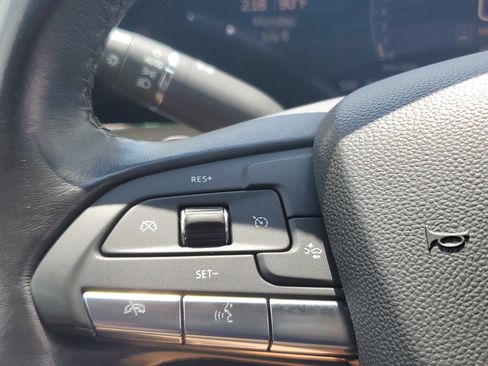 Certified 2024 Cadillac XT4 Premium Luxury AWD/4WD image 20
