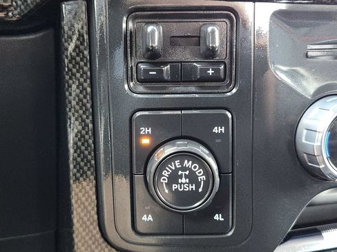 Used 2022 Ford F150 Lariat w/ Equipment Group 502A High AWD/4WD image 32