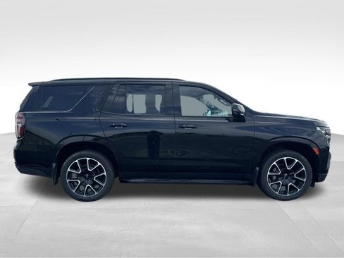 Used 2021 Chevrolet Tahoe RST w/ Luxury Package AWD/4WD image 5