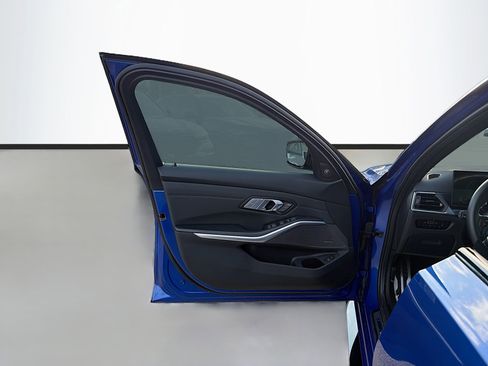 Used 2024 BMW M3 Competition w/ Premium Package image 24