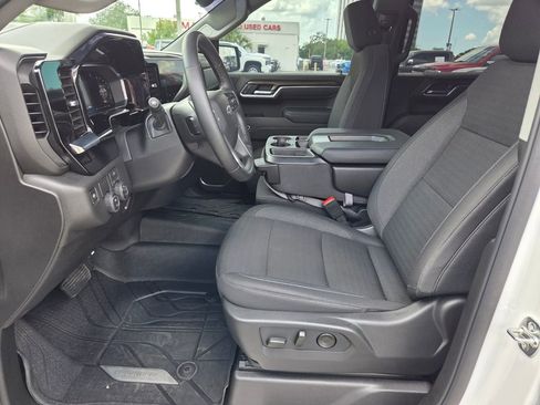 Certified 2026 Chevrolet Silverado 1500 RST w/ Dark Appearance Package RWD image 5