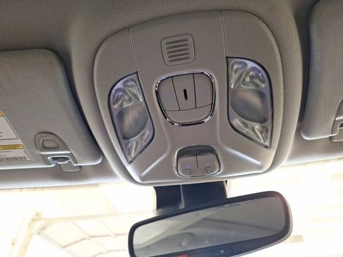 Used 2022 Jeep Compass Trailhawk w/ Sun and Sound Group image 16