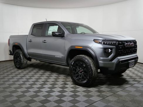 New 2026 GMC Canyon Elevation w/ Convenience Package image 1