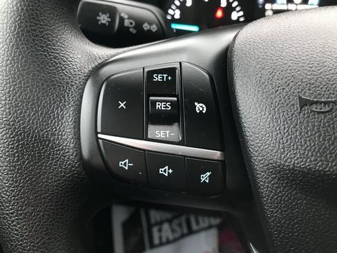 Certified 2021 Ford Escape SE image 9