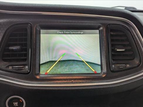 Used 2015 Dodge Challenger R/T Plus image 24