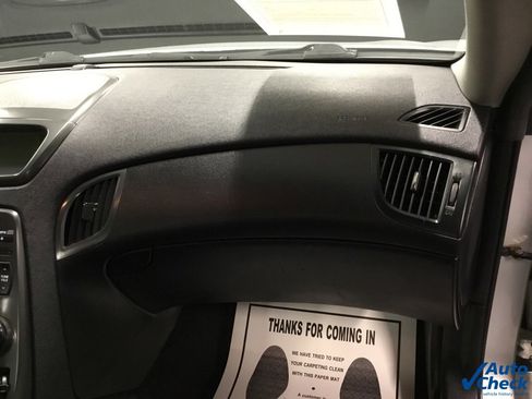 Used 2012 Hyundai Genesis 2.0T image 27