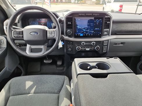 Used 2024 Ford F150 XLT w/ Tow/Haul Package image 13