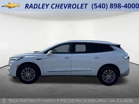 Certified 2024 Buick Enclave Premium image 2