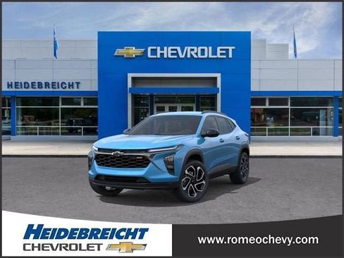 New 2025 Chevrolet Trax RS w/ Driver Confidence Package image 9
