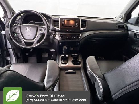 Used 2017 Honda Ridgeline RTL image 7