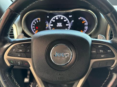 Used 2016 Jeep Grand Cherokee Limited RWD image 16