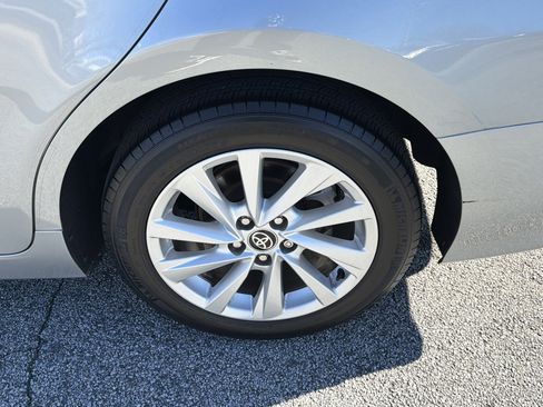 Used 2023 Toyota Camry LE image 29