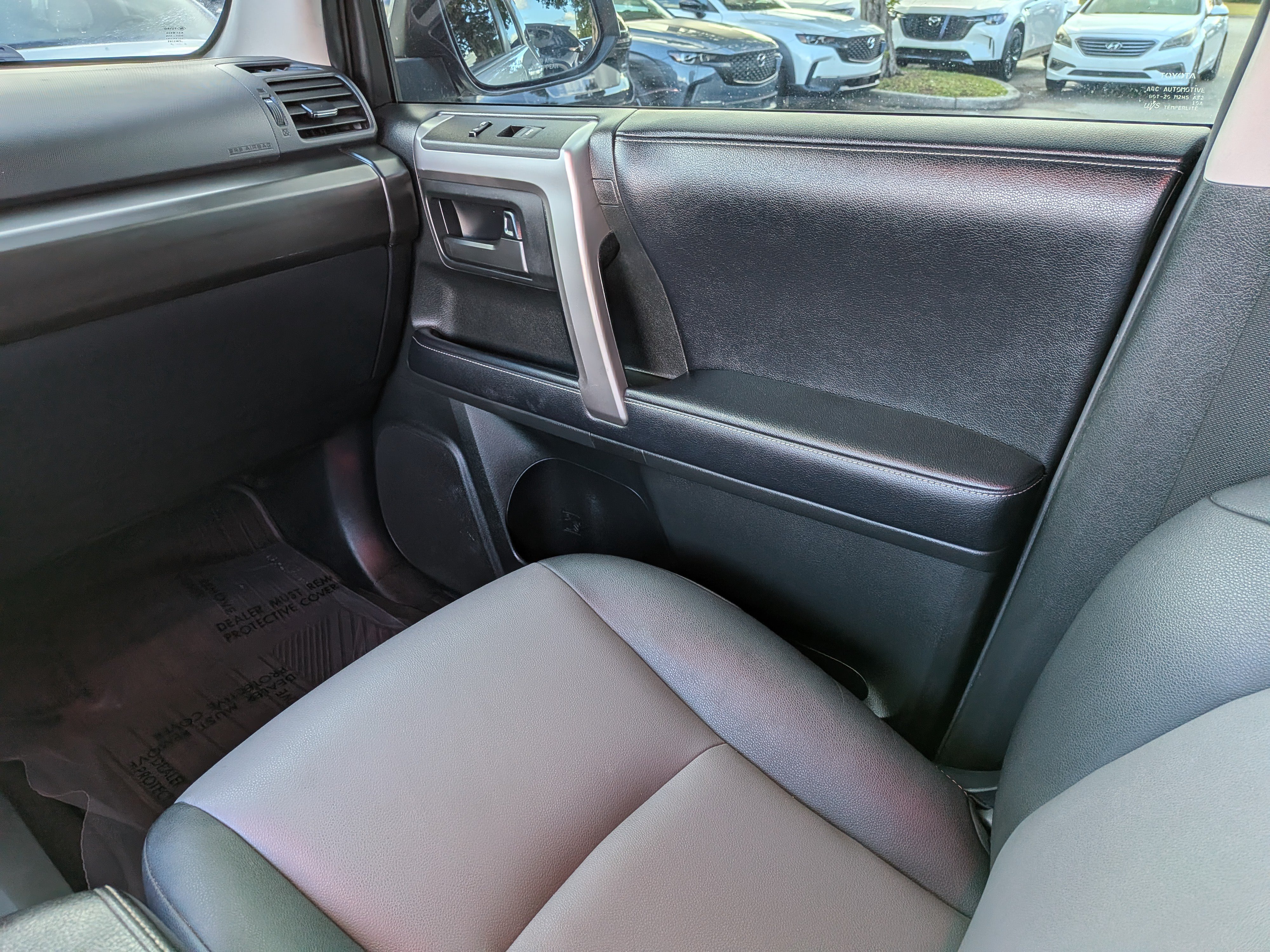 Used 2019 Toyota 4Runner SR5 Premium AWD/4WD image 21