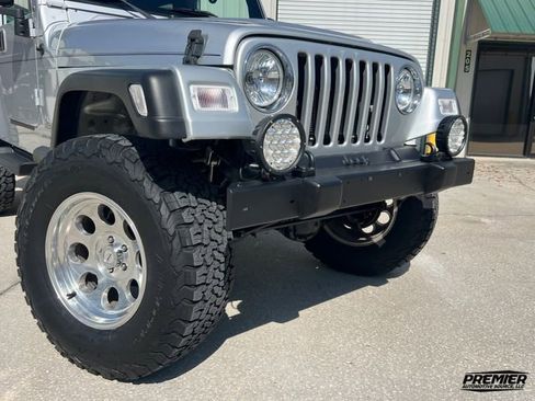Used 2005 Jeep Wrangler Unlimited image 45