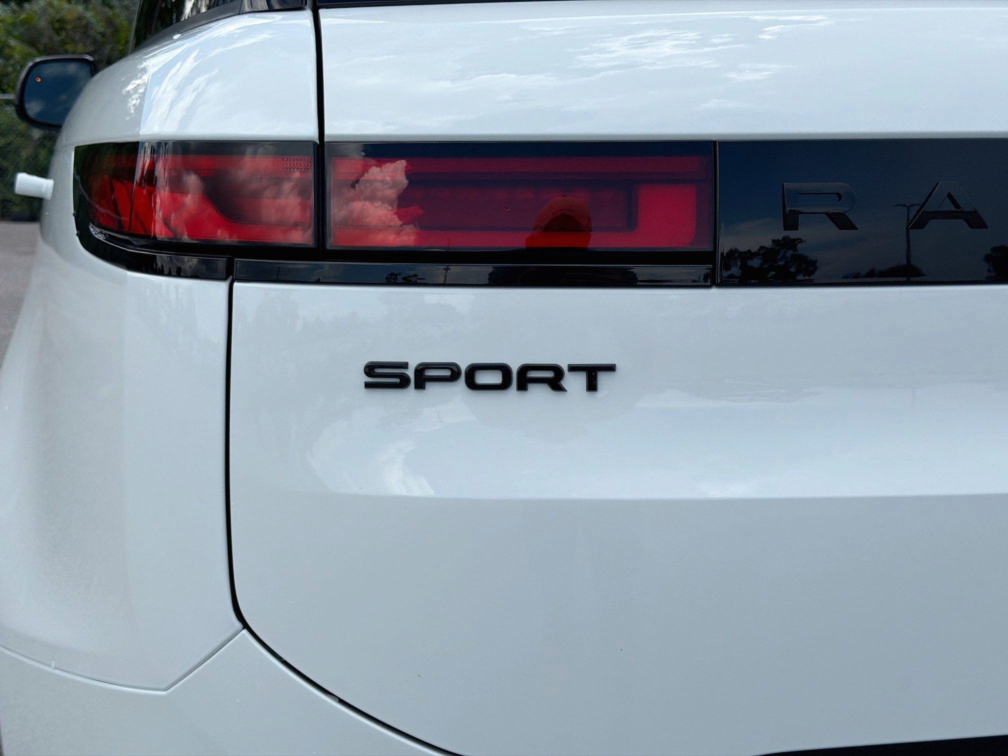 New 2027 Land Rover Range Rover Sport SE AWD/4WD image 47