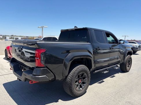 Used 2025 Toyota Tacoma TRD Pro AWD/4WD image 2