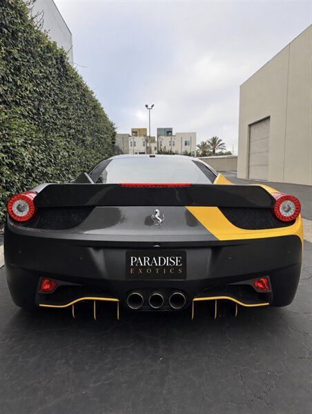 Used 2013 Ferrari 458 Spider RWD image 4