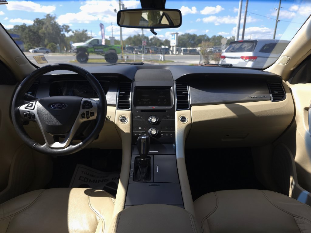 Used 2015 Ford Taurus SEL w/ Equipment Group 201A FWD image 19