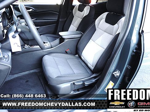 New 2026 Chevrolet Trax LS image 13