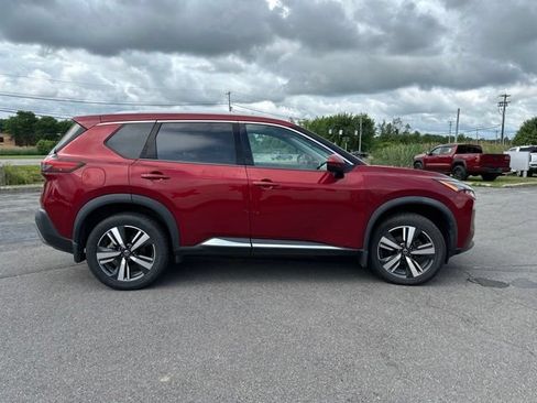 Used 2021 Nissan Rogue SL w/ Premium Package AWD/4WD image 4