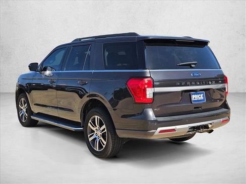 Used 2022 Ford Expedition XLT RWD image 7