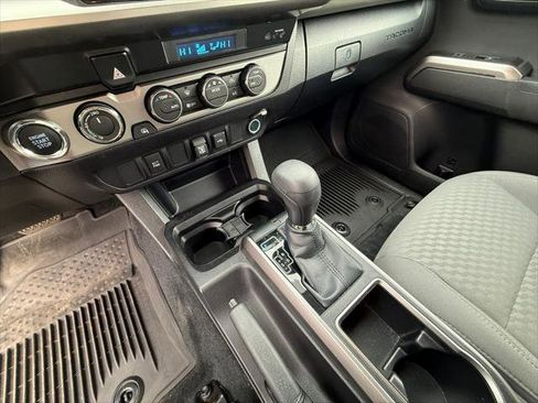 Certified 2023 Toyota Tacoma SR5 image 9