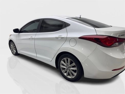 Used 2016 Hyundai Elantra SE w/ Option Group 02 image 14