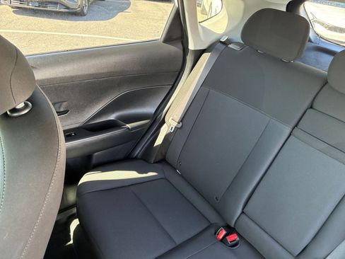 Used 2025 Hyundai Kona SEL image 41