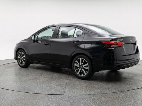 Used 2025 Nissan Versa SV FWD image 6