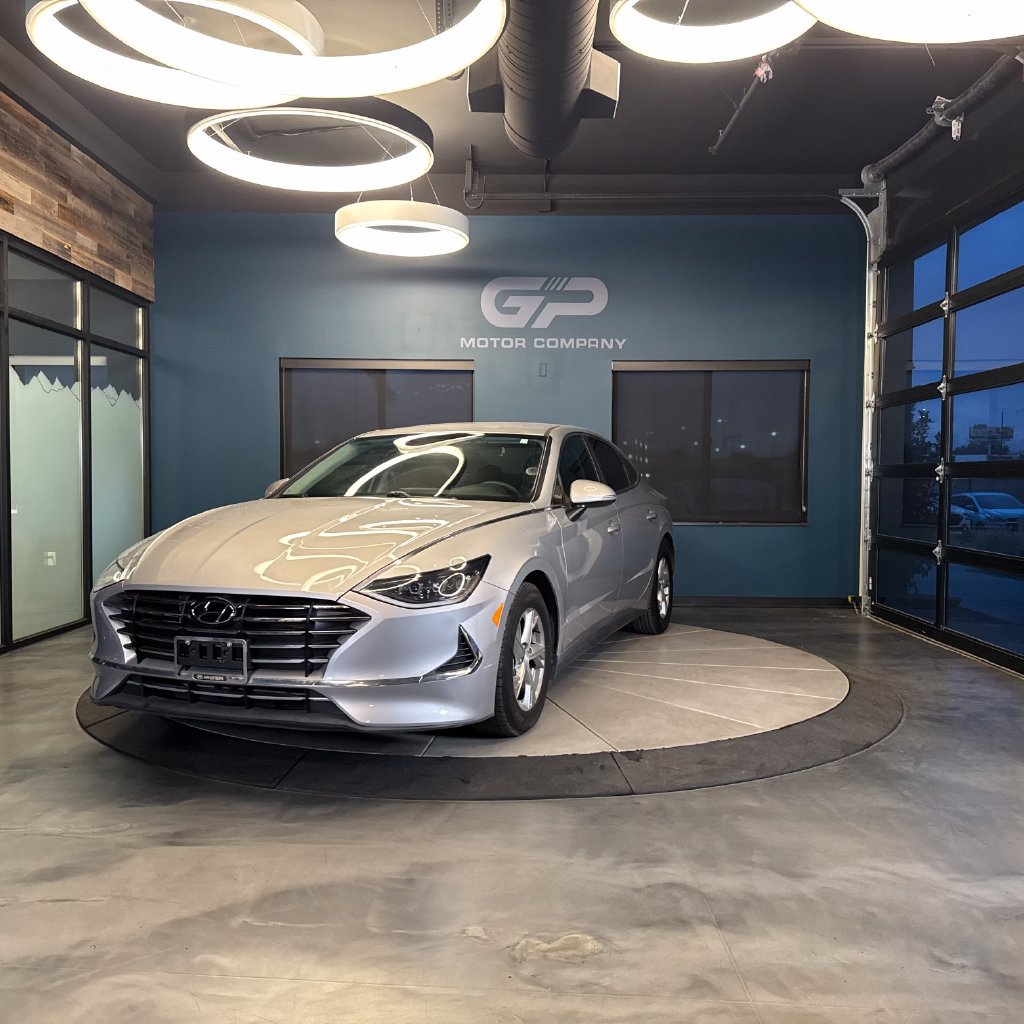 Used 2023 Hyundai Sonata SE FWD image 7