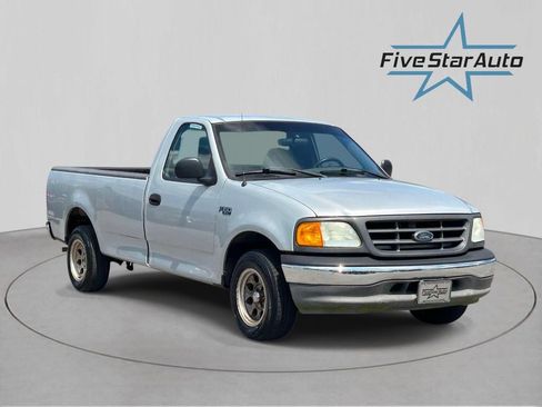 Used 2004 Ford F150 XL RWD image 1