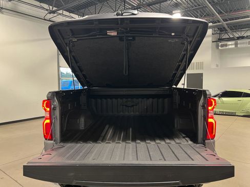 Used 2021 Chevrolet Silverado 1500 RST w/ Convenience Package II image 31