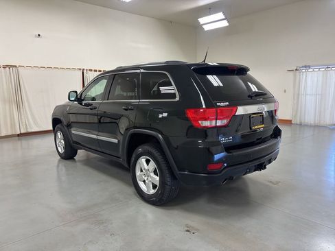 Used 2012 Jeep Grand Cherokee Laredo AWD/4WD image 6