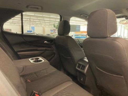Used 2019 Chevrolet Equinox LT FWD image 14