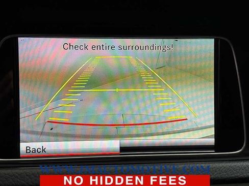 Used 2014 Mercedes-Benz E 350 4MATIC Sedan image 27