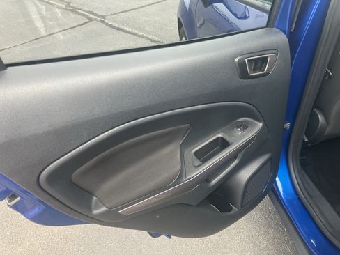 Used 2020 Ford EcoSport SE w/ SE Convenience Package FWD image 13