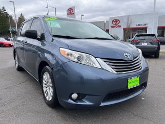 Used 2014 Toyota Sienna XLE video 1