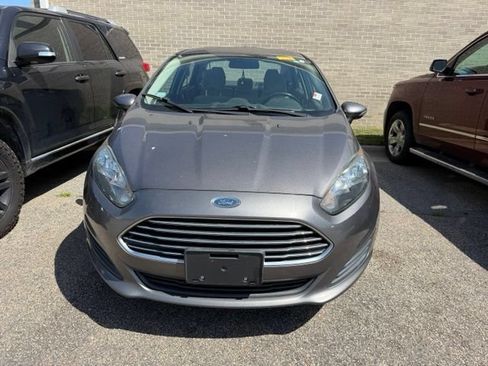 Used 2014 Ford Fiesta SE FWD image 8