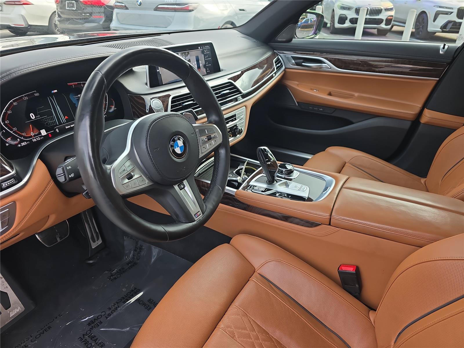 Used 2021 BMW 740i xDrive w/ M Sport Package AWD/4WD image 18