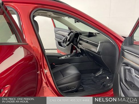 Used 2025 MAZDA CX-50 AWD 2.5 Hybrid w/ Weather Package image 13