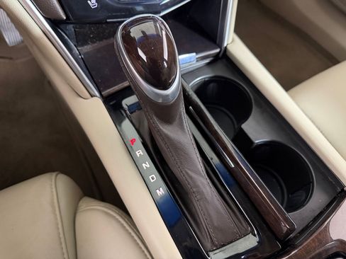 Used 2016 Cadillac XTS Luxury FWD image 14