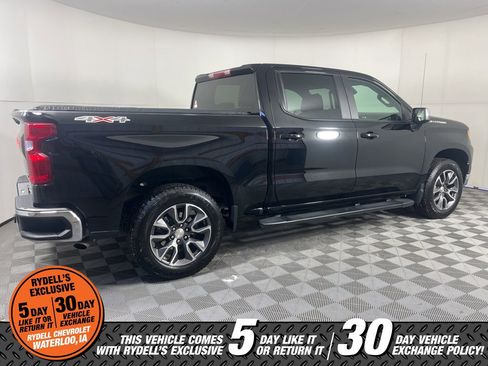 Certified 2022 Chevrolet Silverado 1500 LT image 3